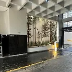 Flat Condominio Crystal Place